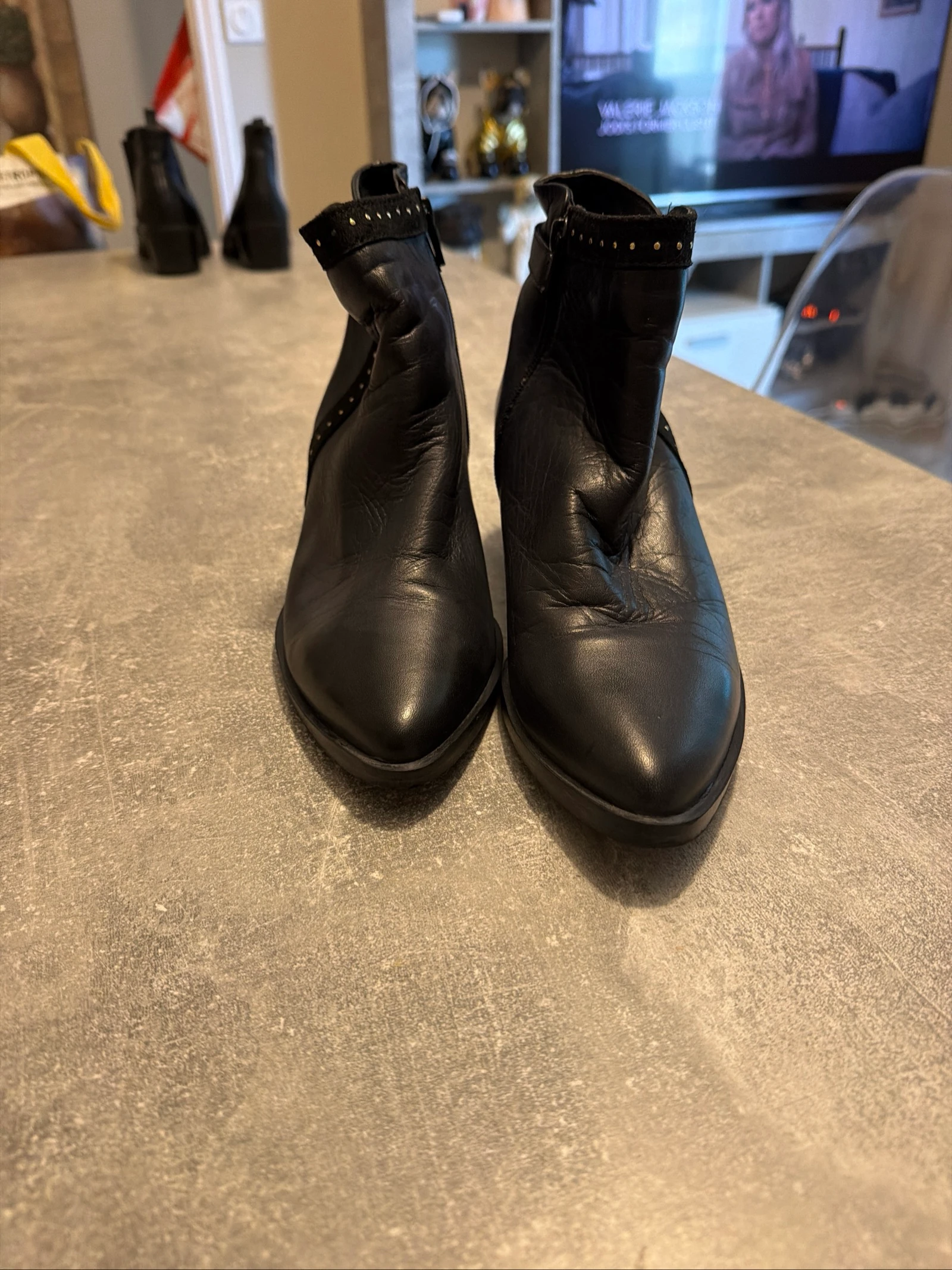 Botín de cuero negro en buen estado talla 38 – photo 5